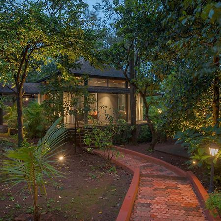 Saffronstays The Glasshouse, Panchgani - Beautiful Glass Villa For Couples Exterior foto